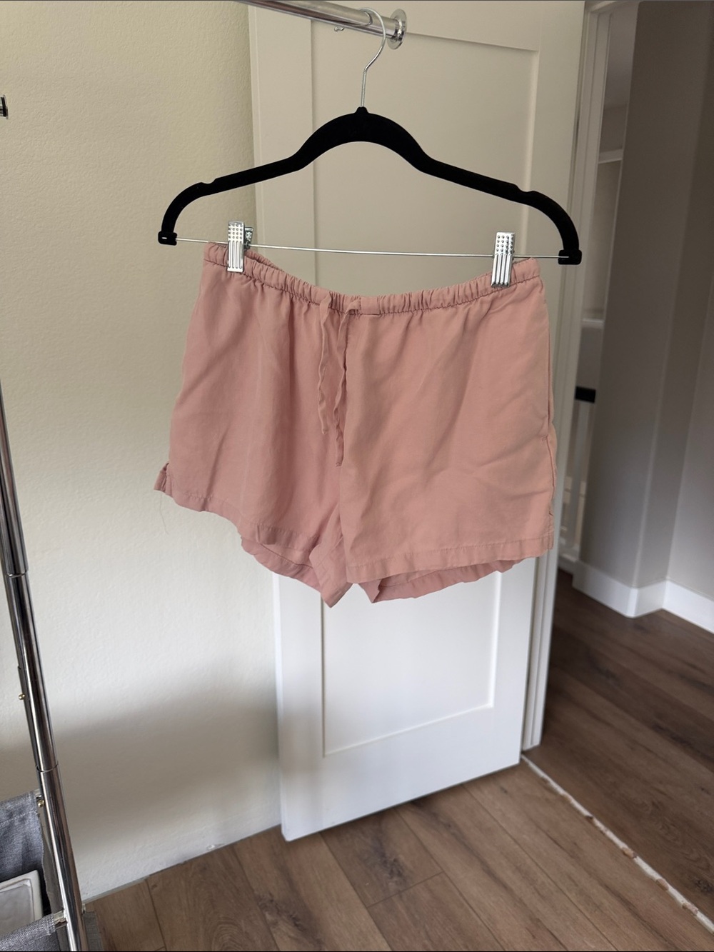 Vuori Lightweight Drawstring Athletic Shorts - Dusty Rose